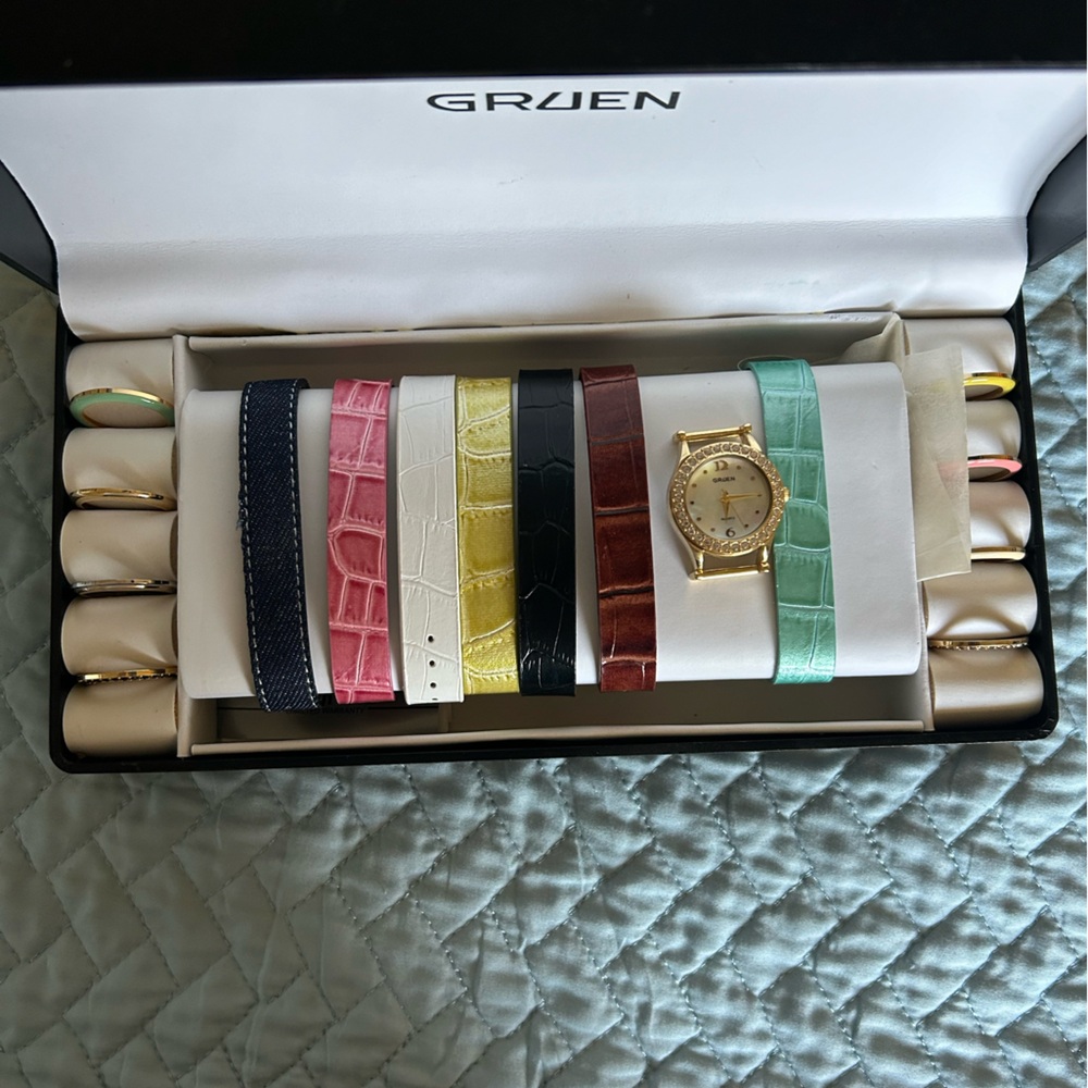 Gruen Watch With Interchangeable Bands & Face Dials